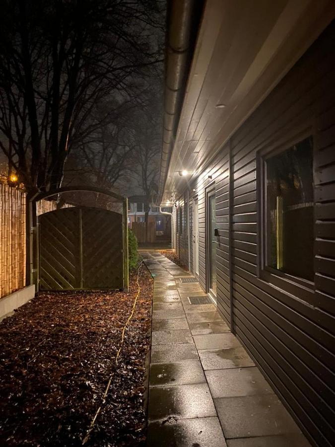 Ado Pension Wedel Exteriér fotografie